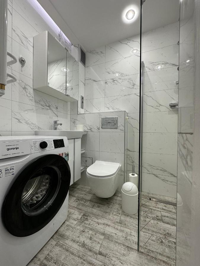 Tradycyjne Mieszkanie Przy Parku Norweskim Apartment